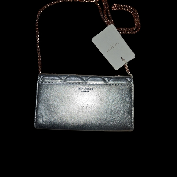 Ted Baker London - Picture 2 of 6